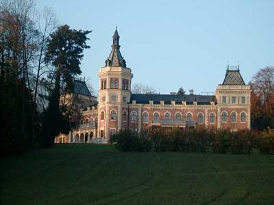 Schlo&szlig; Traunsee